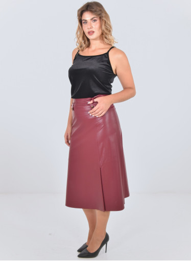 Μπορντώ midi φούστα δερματίνης με θηλυκό άνοιγμα στο πλάι Μπορντώ midi φούστα δερματίνης με θηλυκό άνοιγμα στο πλάι
