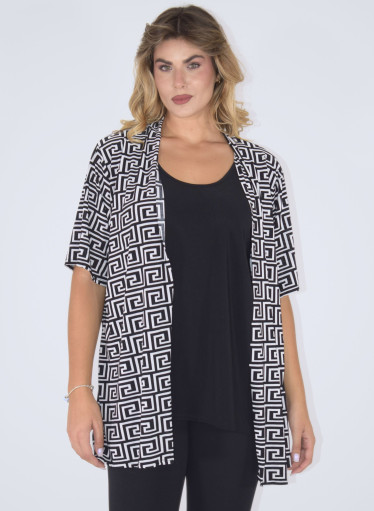 Κολακευτική ασπρόμαυρη μπλούζα με μοτίβα