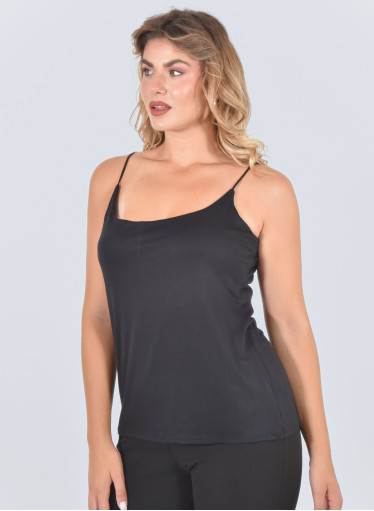 Μαύρο καθημερινό τοπ με τιράντες