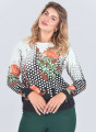 Πλεκτή μπλούζα σε ασπρόμαυρο print με πορτοκαλί floral στοιχεία Πλεκτή μπλούζα σε ασπρόμαυρο print με πορτοκαλί floral στοιχεία