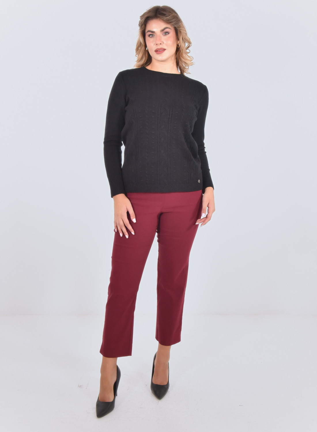 Μπλούζα μαυρ΄ή πλεκτή με ανάγλυφο σχέδιο πλεξούδα