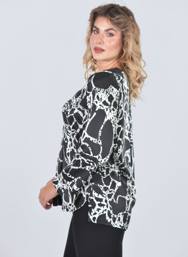 Σατέν ασπρόμαυρο πουκάμισο με μοντέρνο print