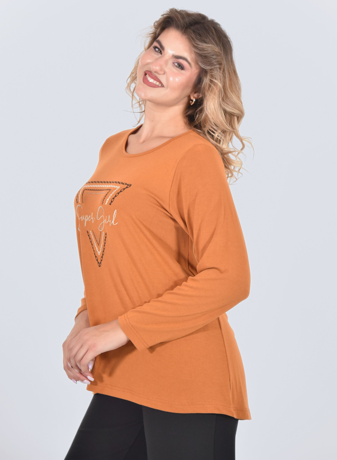 Μπλούζα με "Super Girl" στάμπα σε μουσταρδί χρώμα Μπλούζα με "Super Girl" στάμπα σε μουσταρδί χρώμα