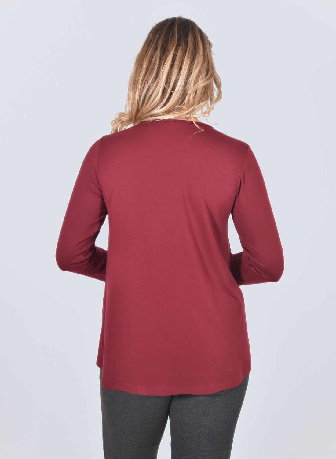 Μακρυμάνικη κόκκινη μπλούζα με στάμπα  Μακρυμάνικη κόκκινη μπλούζα με στάμπα