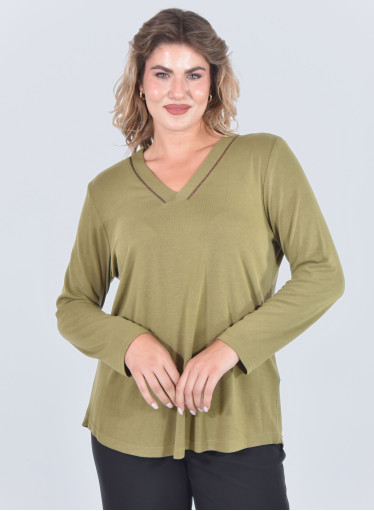 Ευκολοφ΄όρετη λαδί μπλούζα σε άλφα γραμμή