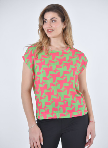 Μοντέρνα εμπριμέ μπλούζα Μοντέρνα εμπριμέ μπλούζα