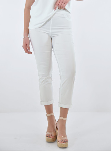 Ανοιξιάτικο λευκό παντελόνι Ανοιξιάτικο λευκό παντελόνι
