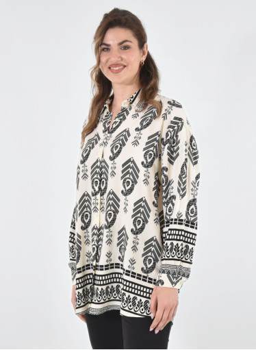 Αέρινη εμπριμέ ασπρόμαυρη πουκαμίσα Αέρινη εμπριμέ ασπρόμαυρη πουκαμίσα