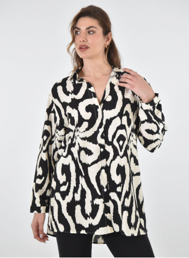 Βαμβακερή ριχτή μαύρη μπλούζα Βαμβακερή ριχτή μαύρη μπλούζα