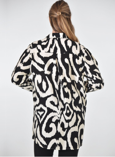 Βαμβακερή ριχτή μαύρη μπλούζα