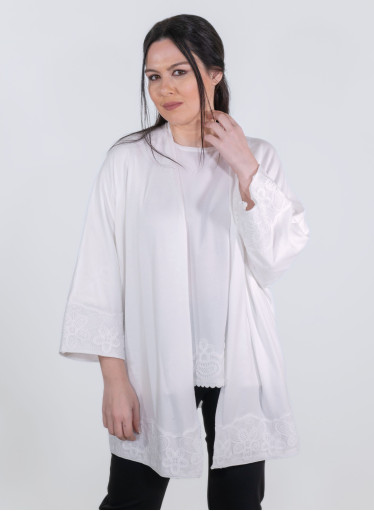 Λευκή αέρινη ζακέτα με δαντέλα