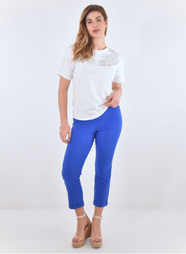 Λευκή βαμβακερή μπλούζα με στάμπα Λευκή βαμβακερή μπλούζα με στάμπα