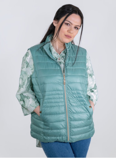 Ευκολοφόρετη εμπριμέ πουκαμίσα Ευκολοφόρετη εμπριμέ πουκαμίσα