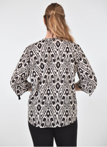 Σικάτη μπλούζα με θηλυκό μπούστο