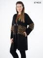 Μαύρη ζακέτα με animal print σχέδιο Μαύρη ζακέτα με animal print σχέδιο