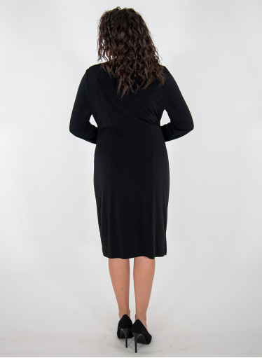 Μαύρο διαχρονικό κρουαζέ φόρεμα