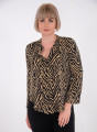 Θηλυκή animal print μπλούζα Θηλυκή animal print μπλούζα