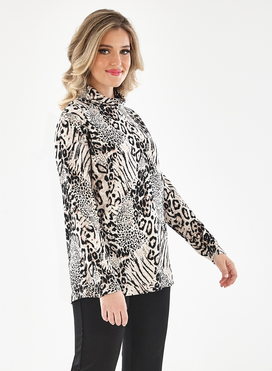 Μοδάτη μπλούζα με animal print σχέδιο Μοδάτη μπλούζα με animal print σχέδιο