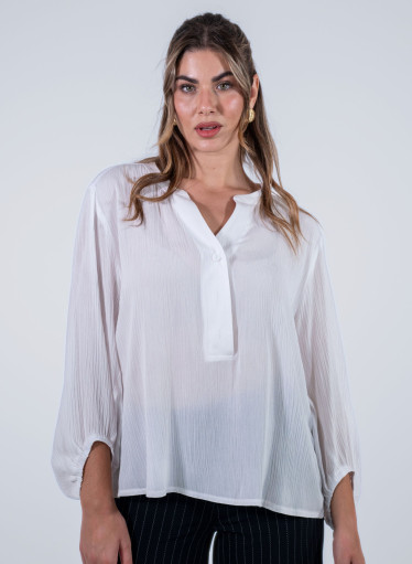 Ριχτή μονόχρωμη λευκή μπλούζα Ριχτή μονόχρωμη λευκή μπλούζα