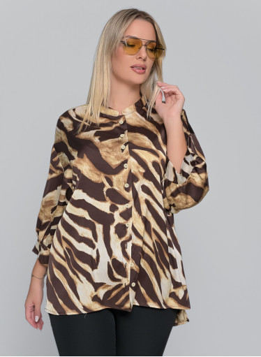 Εμπριμέ τύπου σατέν πουκάμισο σε καφέ τόνους Εμπριμέ τύπου σατέν πουκάμισο σε καφέ τόνους