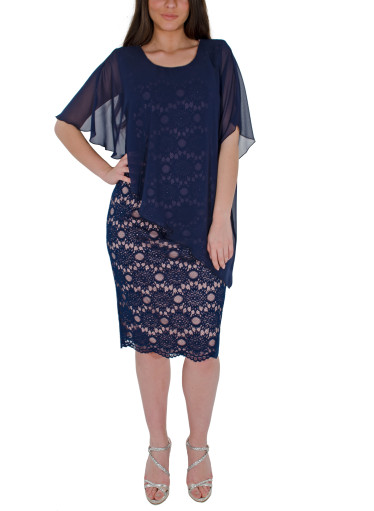 Κολακευτικό μπλε φόρεμα