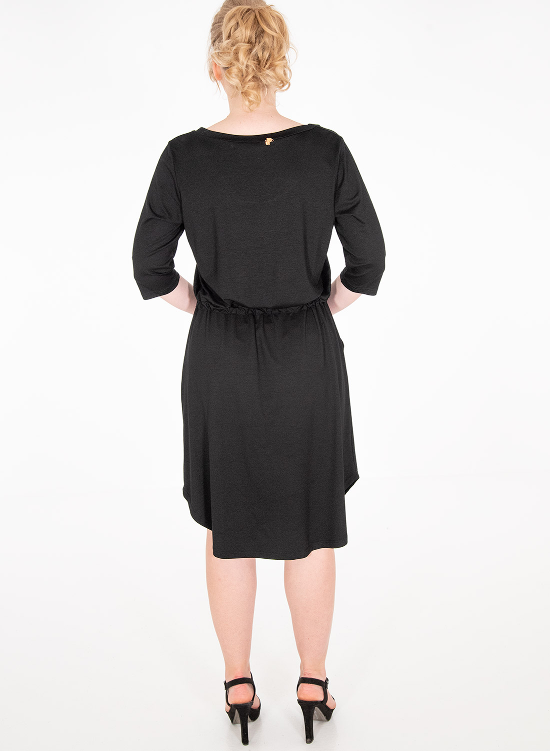 Μαύρο ασύμμετρο ευκολοφόρετο φόρεμα