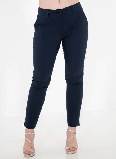 Μπλε παντελόνι με πλάγιες τσέπες Μπλε παντελόνι με πλάγιες τσέπες