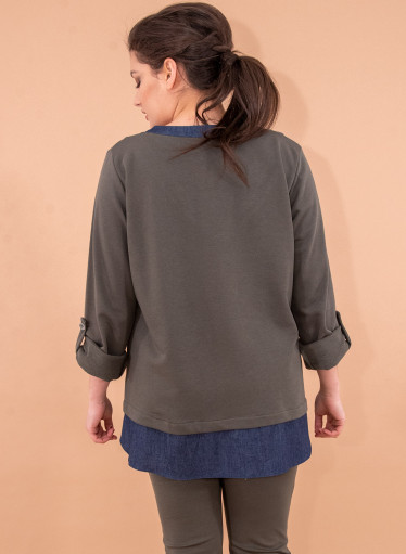 Χακί μπλούζα με τζιν λεπτομέρειες