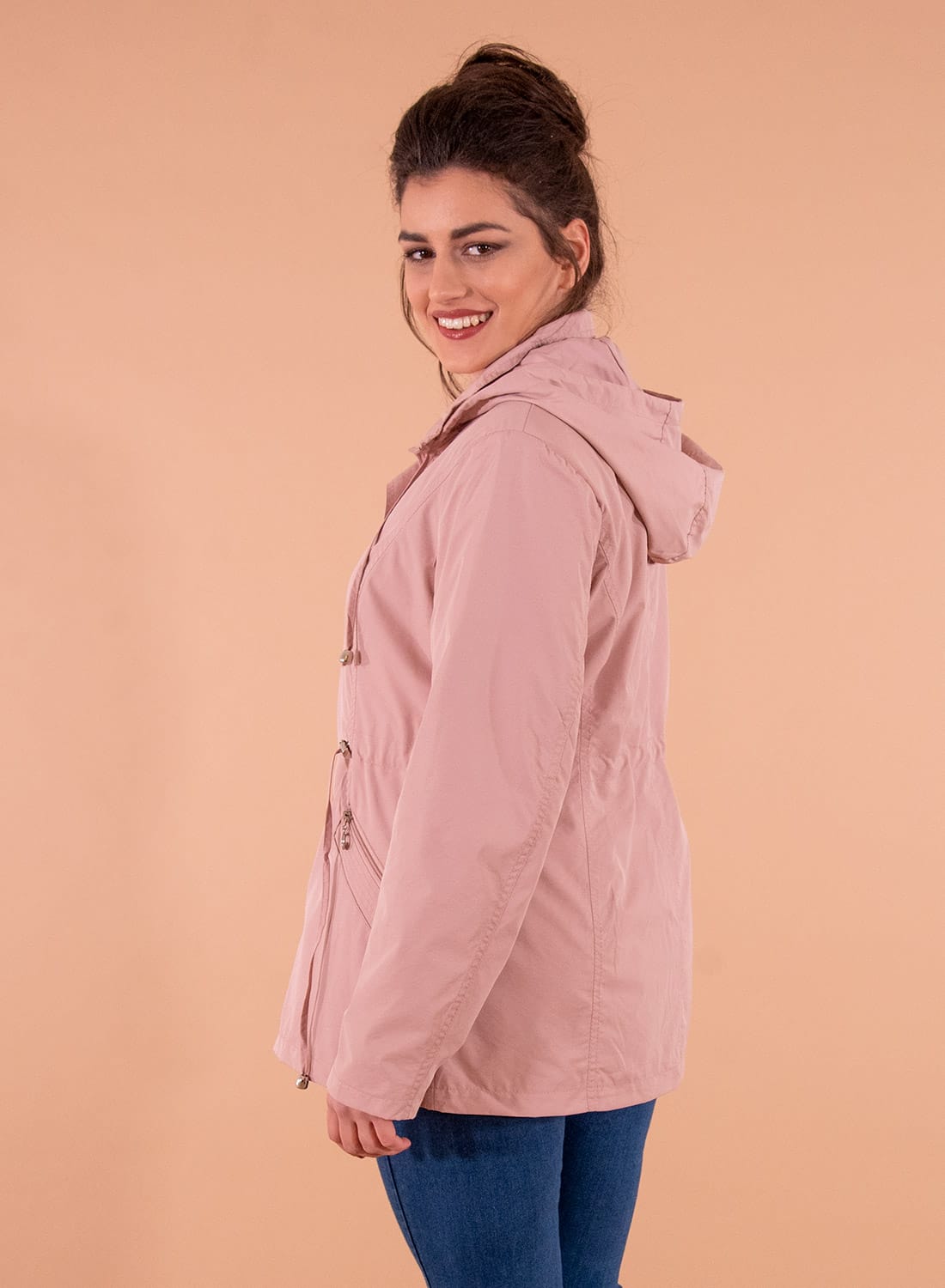 Ανοιξιάτικο μπουφάν σε dusty pink απόχρωση Ανοιξιάτικο μπουφάν σε dusty pink απόχρωση
