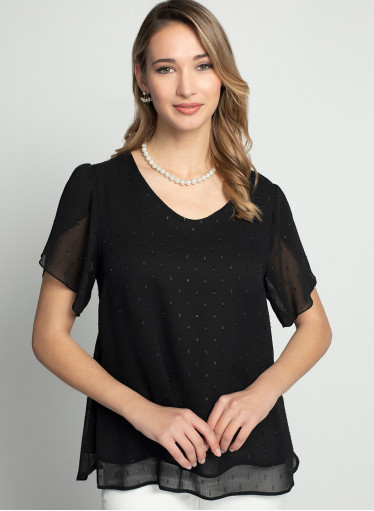 Διαχρονική μαύρη μπλούζα  Διαχρονική μαύρη μπλούζα