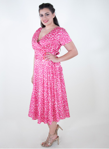 Θηλυκό κρουαζέ midi φόρεμα Θηλυκό κρουαζέ midi φόρεμα