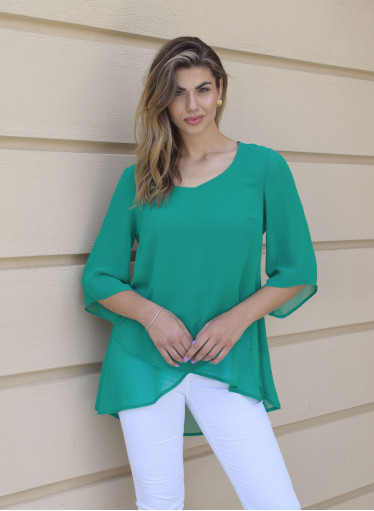 Πράσινη ασύμμετρη μπλούζα μουσελίνας Πράσινη ασύμμετρη μπλούζα μουσελίνας