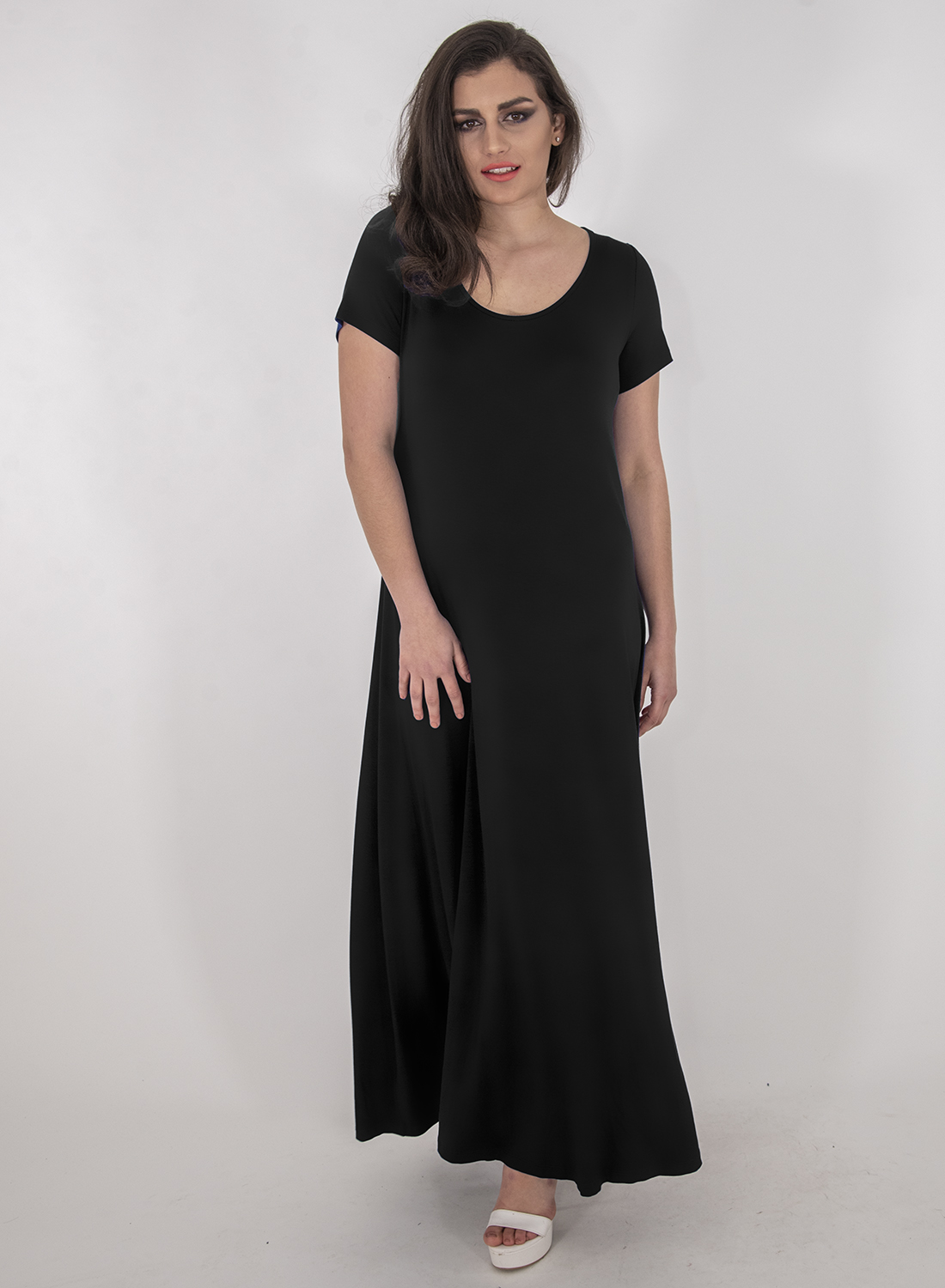 Μαύρο μάξι ευκολοφόρετο φόρεμα